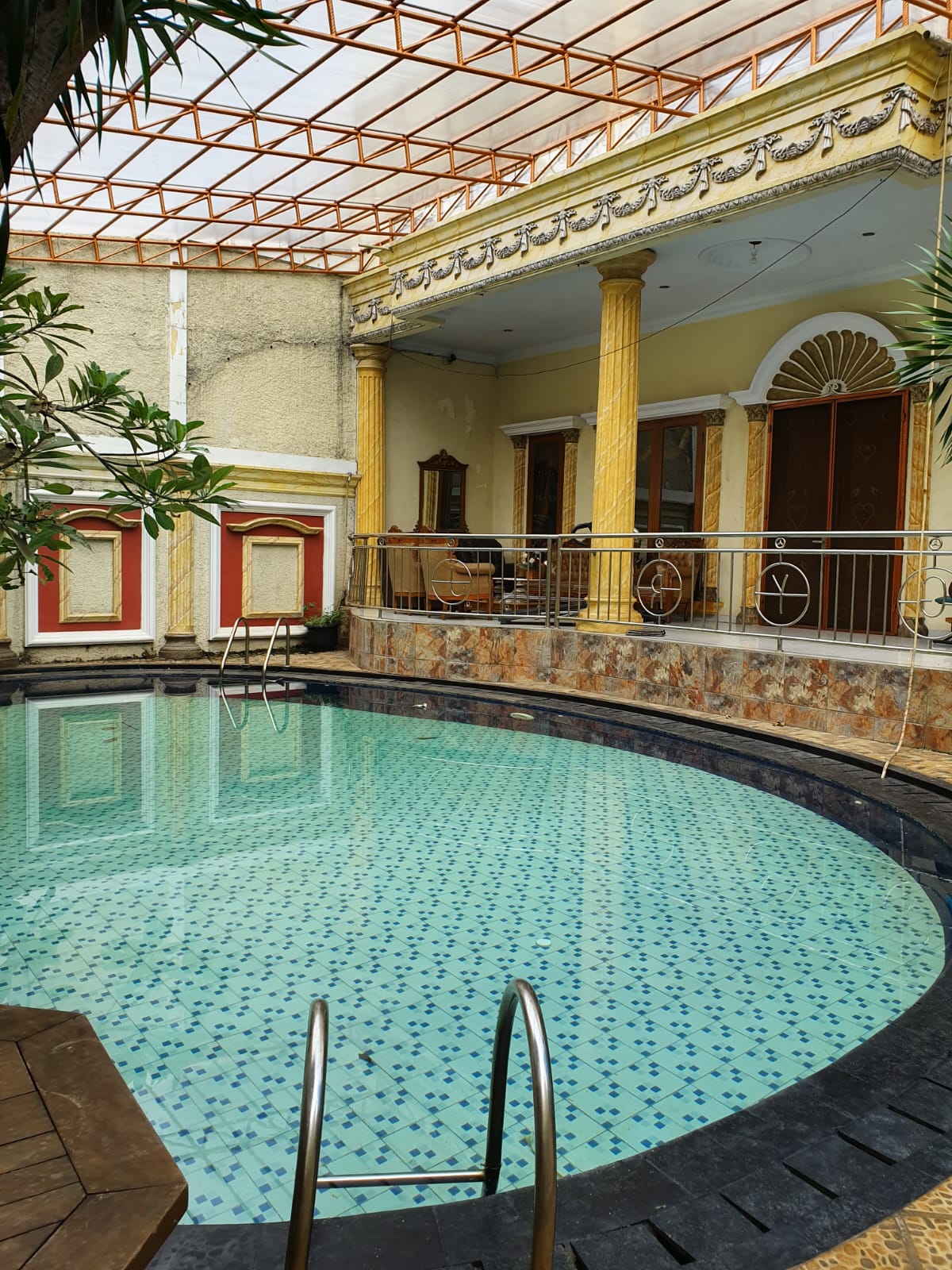 Disewakan Rumah di Katalya Jakarta Barat
